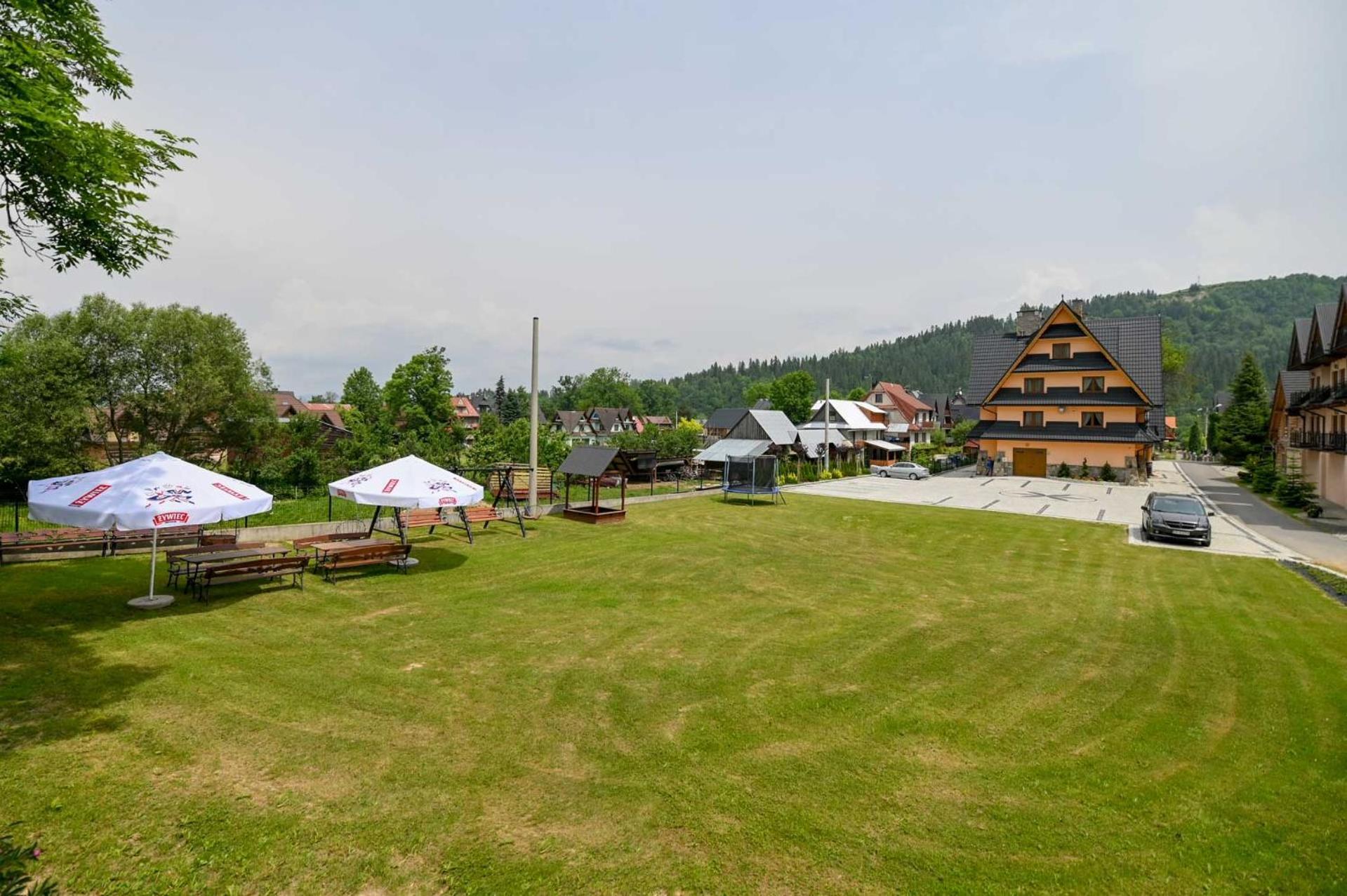 Pod Tatrami 2 - Swietna Lokalizacja, Obok Przystanku Ski Busa Oraz Restauracji, Duzy Parking Białka Tatrzańska Exteriér fotografie