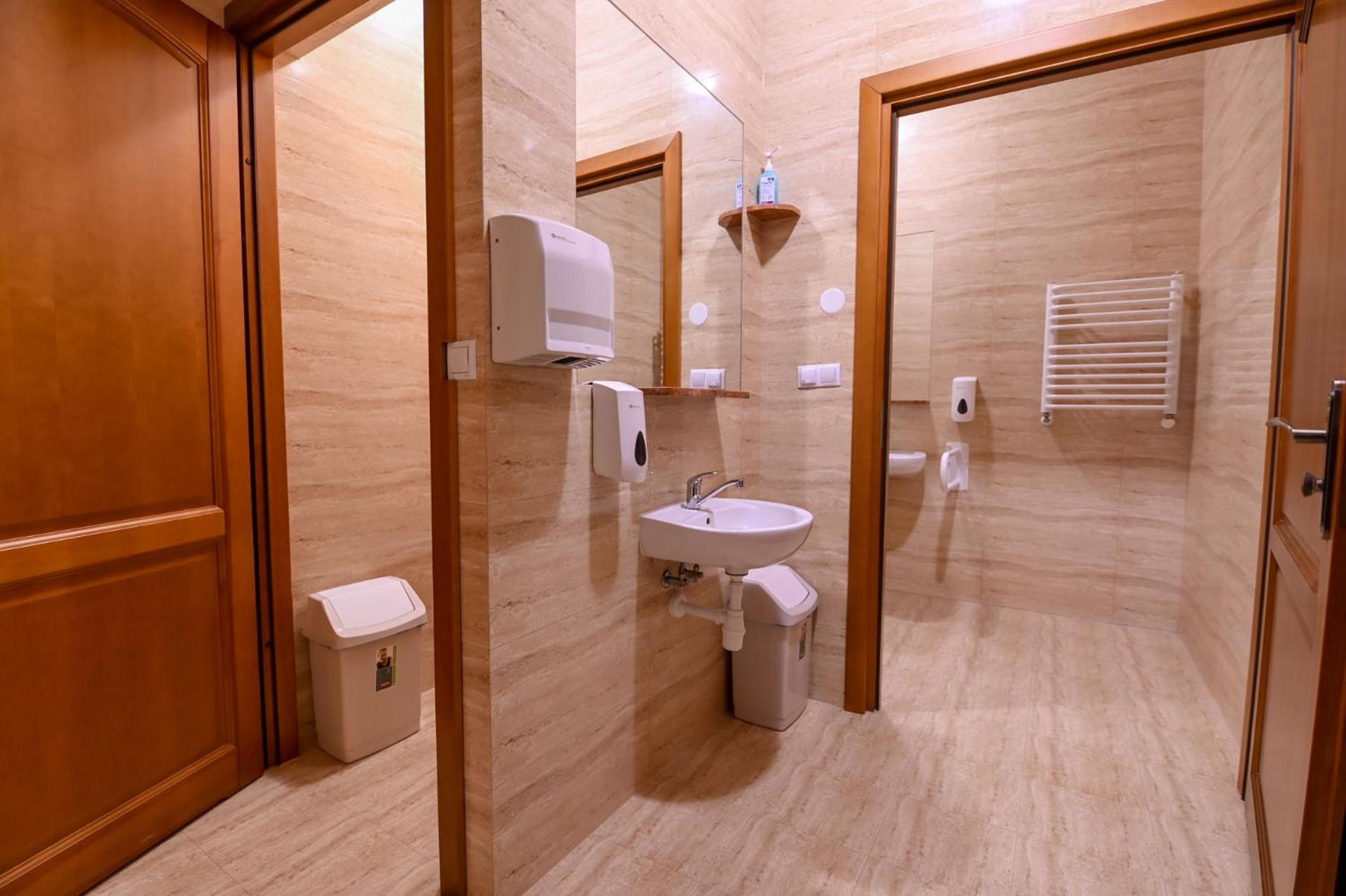 Pod Tatrami 2 - Swietna Lokalizacja, Obok Przystanku Ski Busa Oraz Restauracji, Duzy Parking Białka Tatrzańska Exteriér fotografie