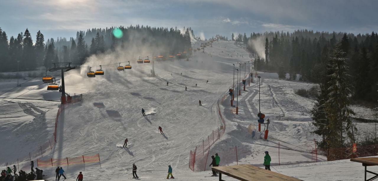 Pod Tatrami 2 - Swietna Lokalizacja, Obok Przystanku Ski Busa Oraz Restauracji, Duzy Parking Białka Tatrzańska Exteriér fotografie